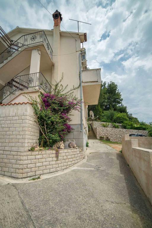 Apartment Anica Palit Екстер'єр фото